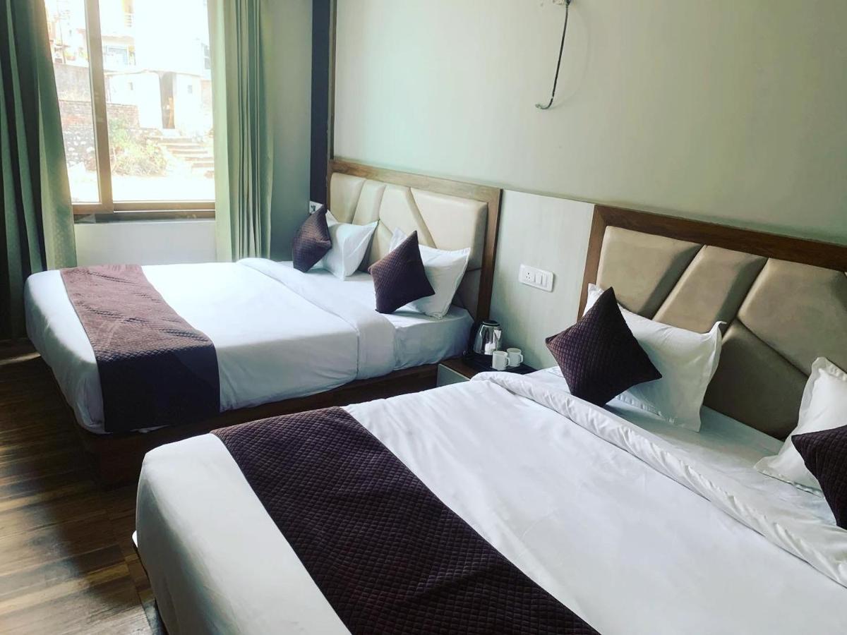 Hotel & Hostel Vimal Ganga Rishīkesh Zewnętrze zdjęcie