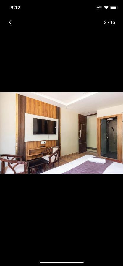 Hotel & Hostel Vimal Ganga Rishīkesh Zewnętrze zdjęcie