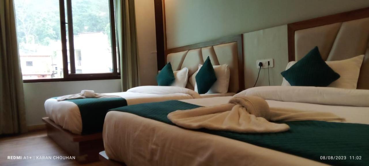 Hotel & Hostel Vimal Ganga Rishīkesh Zewnętrze zdjęcie