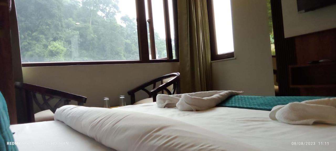 Hotel & Hostel Vimal Ganga Rishīkesh Zewnętrze zdjęcie