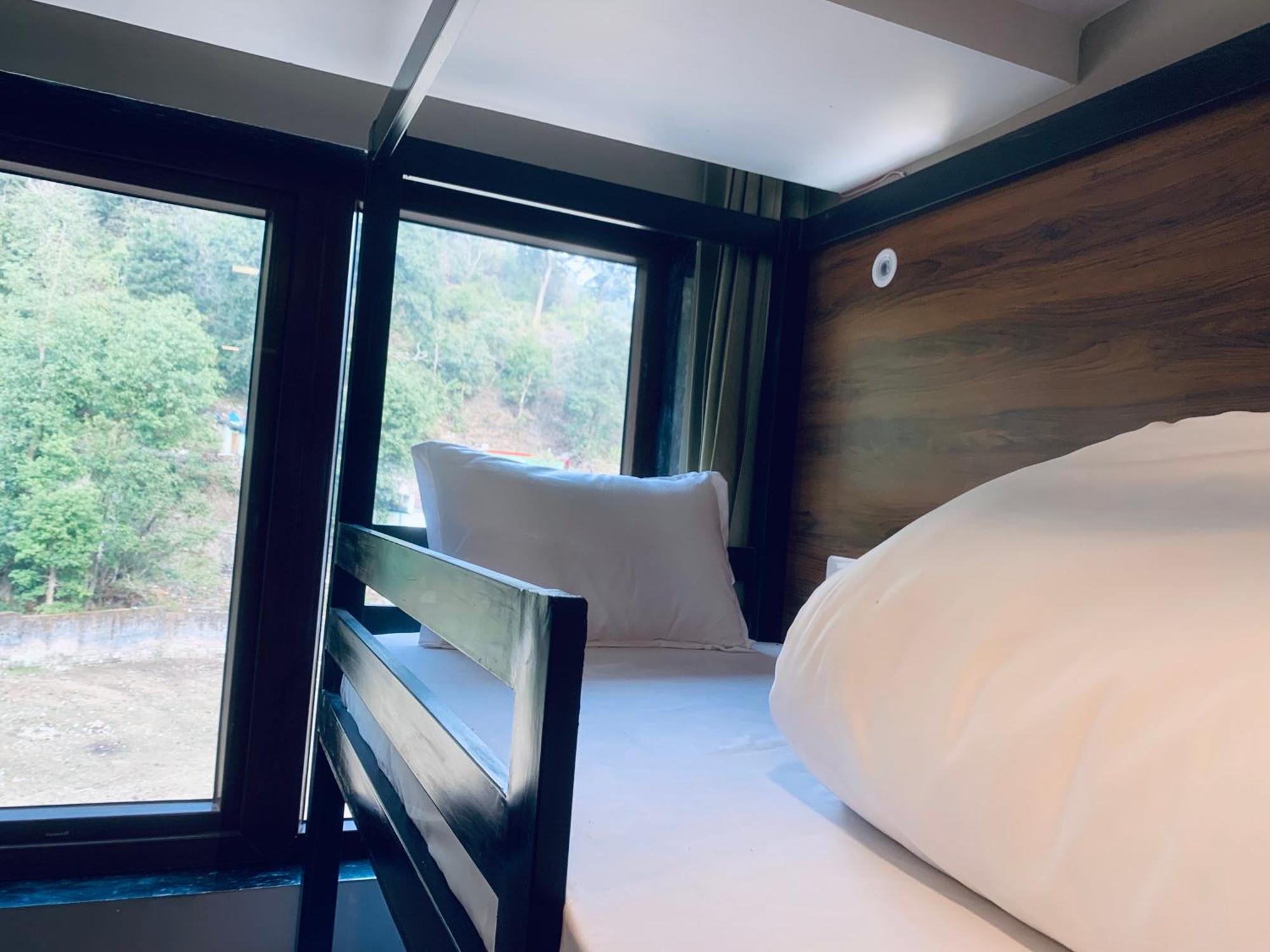 Hotel & Hostel Vimal Ganga Rishīkesh Zewnętrze zdjęcie