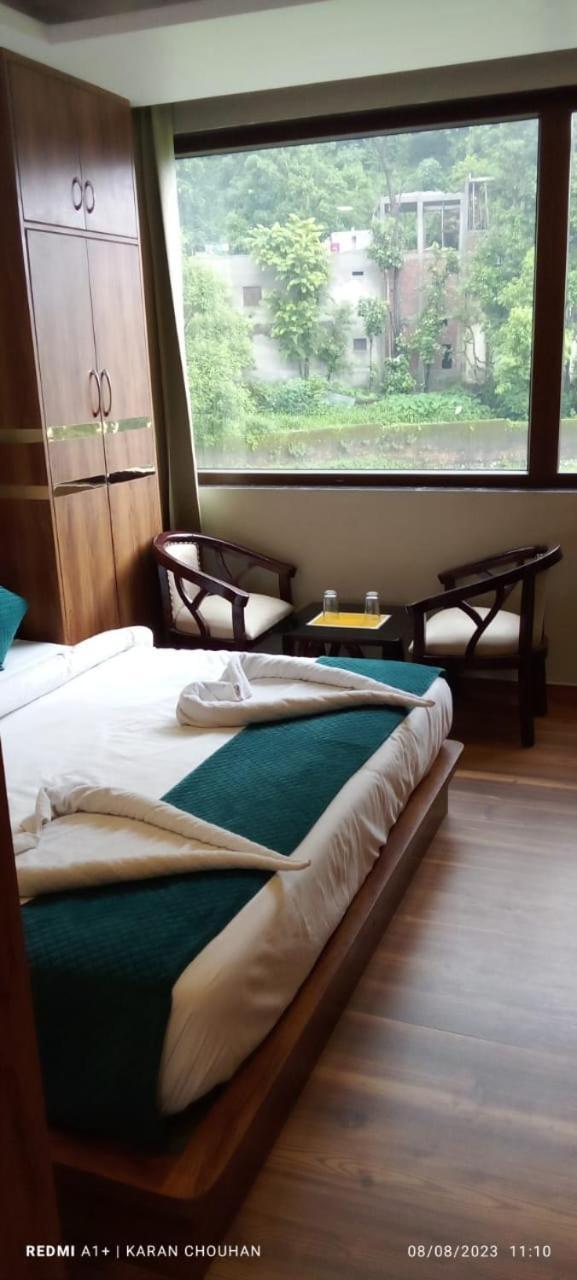 Hotel & Hostel Vimal Ganga Rishīkesh Zewnętrze zdjęcie